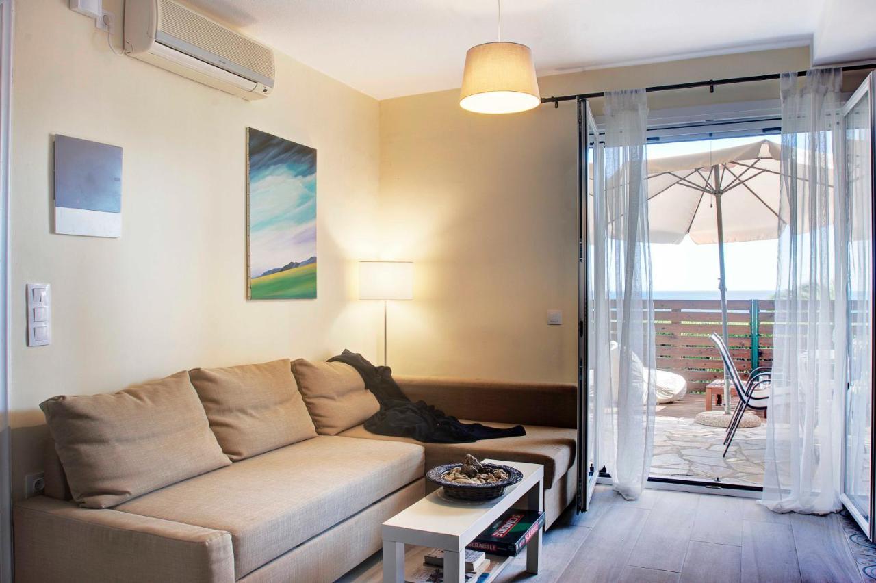 Ammos Beach House 格利法达 外观 照片