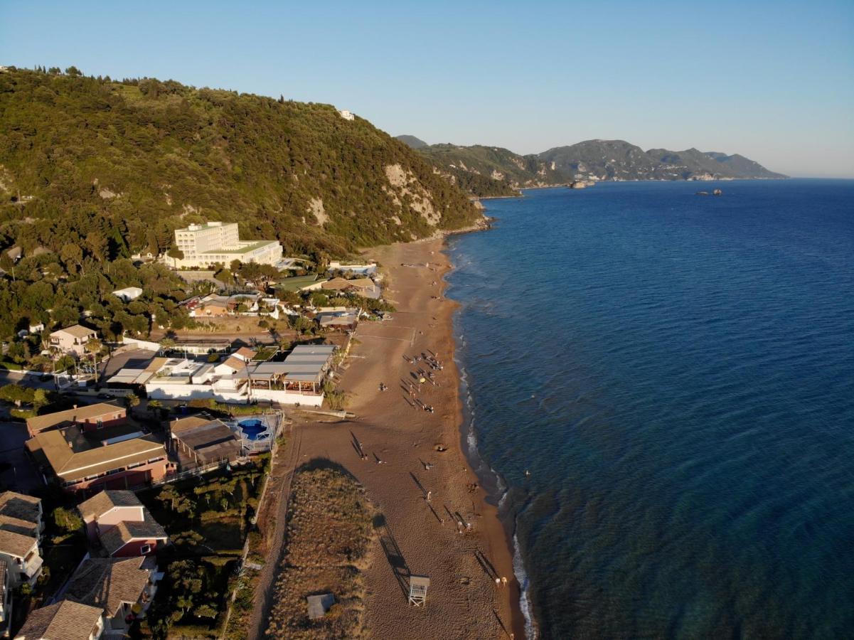 Ammos Beach House 格利法达 外观 照片